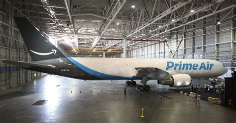 This is Amazon’s first ‘Prime Air’ plane - Vox