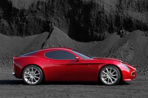 Alfa Romeo 8C | CAR Magazine