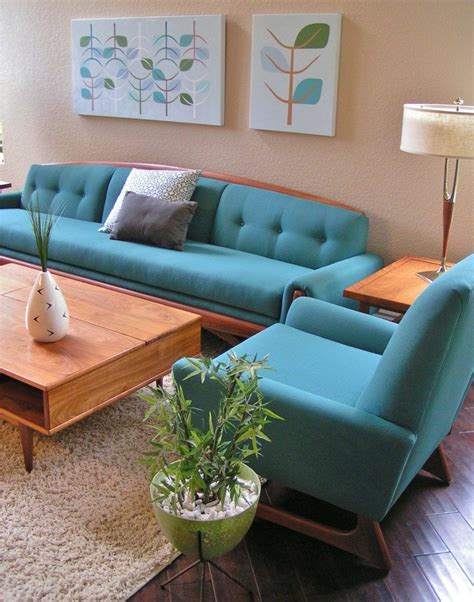 Stunning Modern Mid Century Living Room Design 29 - SWEETYHOMEE