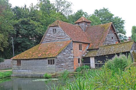 Captain Ahab's Watery Tales: Mapledurham Watermill