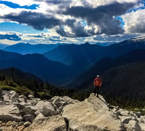 One of the most epic hikes I’ve done. Hidden Lake trail, North Cascades ...