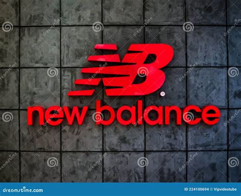 Logo New Balance editorial stock image. Image of signage - 224100694