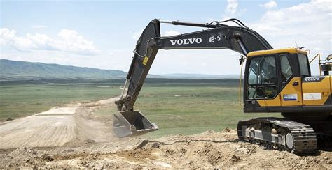 More than 400 Volvo machines work on development of China's New Silk Road - PMV Middle East