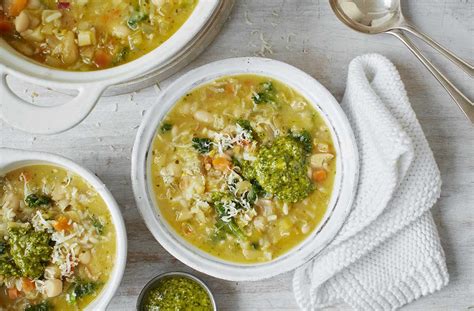 Tuscan Winter Vegetable Soup Recipe | Tesco Real Food