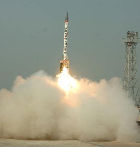 India test-fires indigenously developed interceptor missile - Rediff.com India News