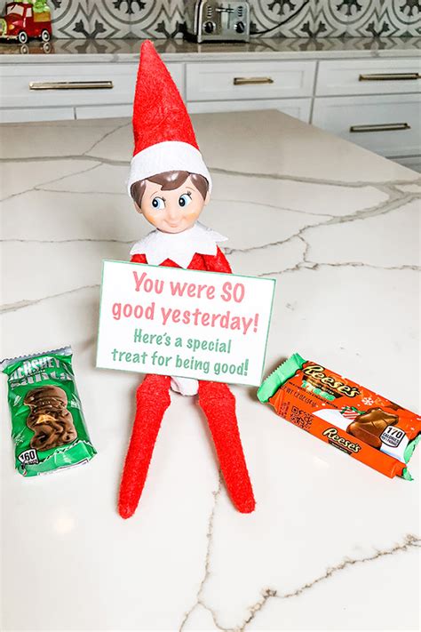 Easy-Elf-on-the-Shelf-ideas-Example-2 - Mom Envy