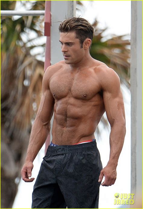 Zac Efron Uses His Ripped Muscles to Complete 'Baywatch' Obstacle ...