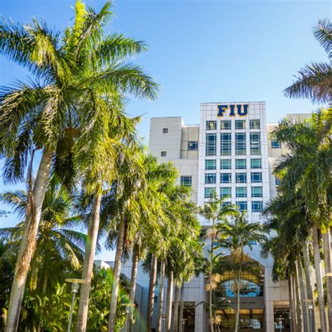 FIU embraces full return to campus | FIU News - Florida International University