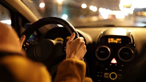 Driving Safety: Night Driving Tips | The Law Giant