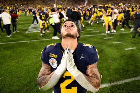 Photo gallery from Michigan’s overtime Rose Bowl win over Alabama – The Oakland Press