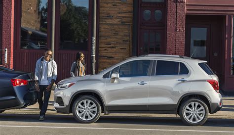 Chevrolet Trax Model LS vs LT Trim Levels (2017) | What's Different? | Valley Chevy