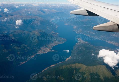 Aerial view of Lake Como 3164117 Stock Photo at Vecteezy