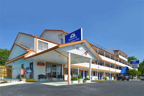 AMERICAS BEST VALUE INN & SUITES BRANSON - NEAR THE STRIP: Bewertungen, Fotos & Preisvergleich ...