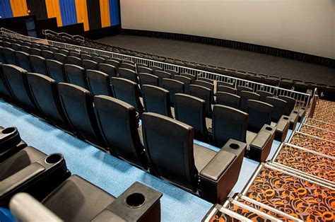 MJR Theatre Grand Cinema with Irwin Seating models 71.12.2.2 Signature ...