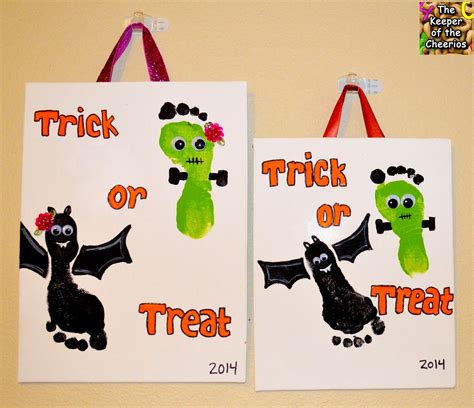 Over 20 Fantastic Fall Handprint and Footprint Crafts - The Keeper of the Cheerios | Halloween ...