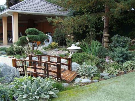 14 Oriental Garden Design Ideas | Balcony Garden Web