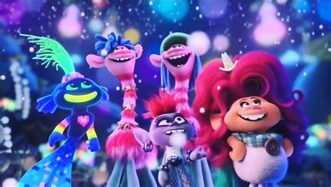 #TrollsHolidayInHarmony Los Trolls, 2020 Movies, Music Party, Cute ...