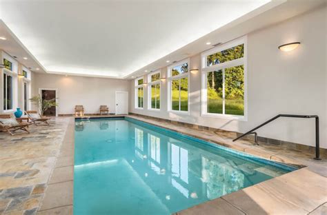 Indoor Swimming Pool That You Can Arrange in Your Home