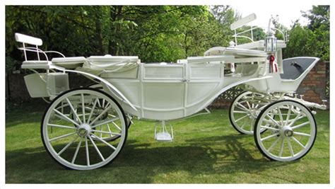 White Landau Carriage | Horse Drawn Carriages, UK