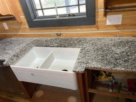 Valle Nevado Granite [PICTURES AND DETAILS] - Countertop Advisor ...