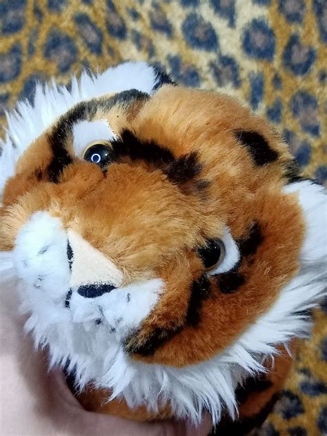 REALISTIC SMALL SIZE TIGER PLUSH ANIMAL, Hobbies & Toys, Toys & Games ...