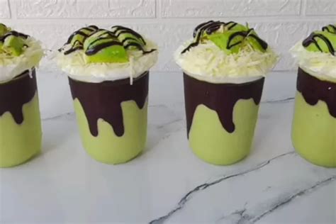 SEPERTI APA POPULERNYA Avocado Smoothies yang Bikin Banyak Orang Ketagihan? - Timenews