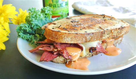 How to Make the BEST Pastrami on Rye Bread Sandwich at Home! - No Plate ...