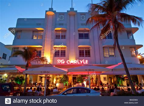 The Carlyle, Art Deco Hotel, Ocean Drive, South Beach, Miami Stock ...