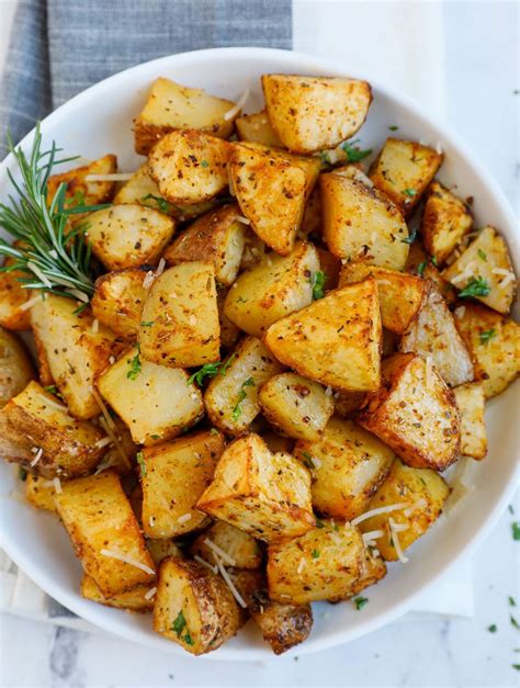 Air Fryer Roasted Potatoes Recipe – Cookin' with Mima