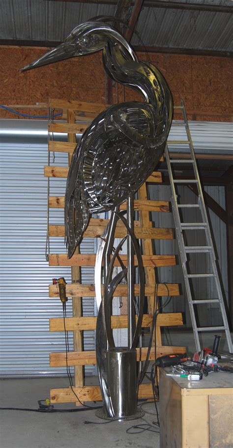 Heron sculpture created by Doug Hays for City of Eustis