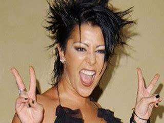 Alejandra Guzman biography, birth date, birth place and pictures