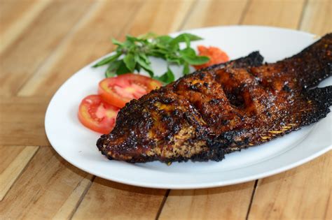 Resep Gurame Bakar, Simpel dan Praktis | Restoran Laut Jawa