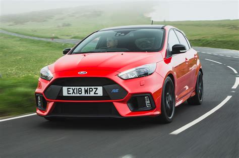 Ford Focus RS Race Red Edition 2018 UK review | Autocar