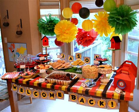 Not Just A Mommy: Fiesta Friday/Real Party - 'There's No Place Like Home' Welcome Home Party