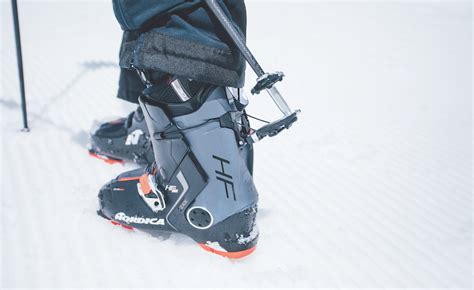 Boot manufacturers peek into past to bring back the rear-entry - New England Ski Journal