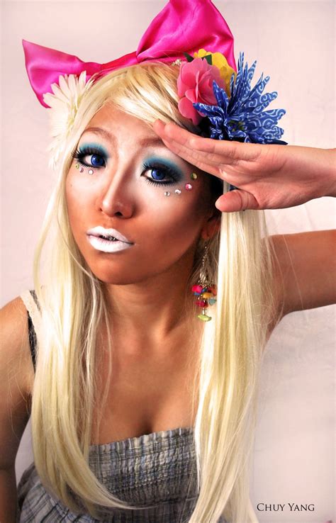 Ganguro style consists of darkened skin with contrasting lighter lips, eyes, and hair. The style ...