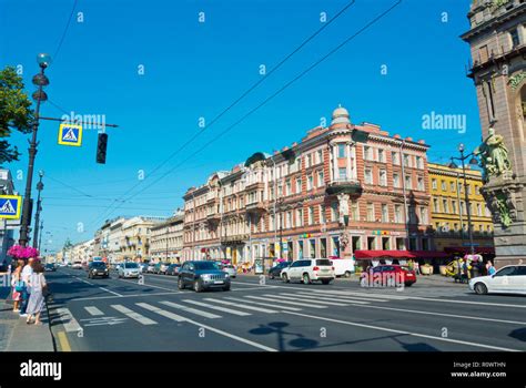 Nevsky Prospekt, Saint Petersburg, Russia Stock Photo - Alamy