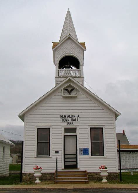 Former Town Hall (New Albin, Iowa) | Iowa Backroads