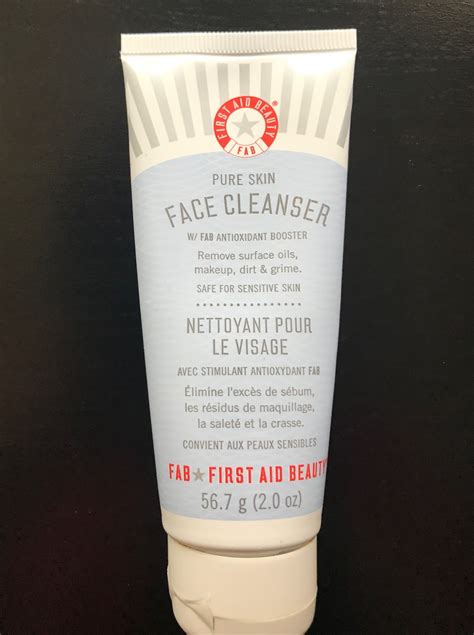 First Aid Beauty Face Cleanser Review – Testing the pH of Skincare Products