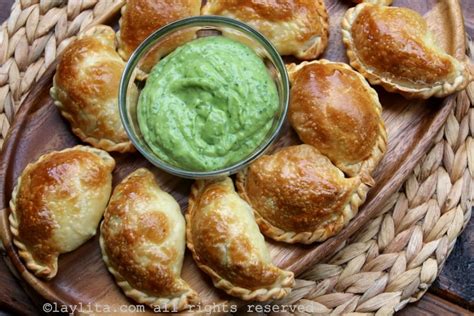 Bacon jalapeño cream cheese empanadas {Jalapeño popper empanadas ...