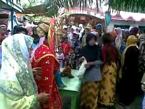 Andun Dance, Bengkulu, Indonesia | Bengkulu, Traditional dance, Indonesia