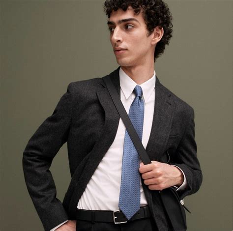 Hermes Tie: The Ultimate Symbol of Luxury in Men's Fashion