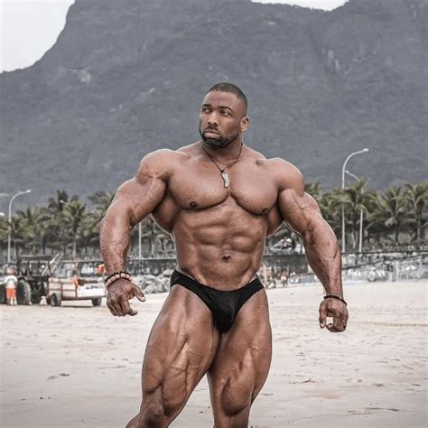 IFBB Pro Cedric McMillan Drops Out of 2022 Arnold Classic - SET FOR SET