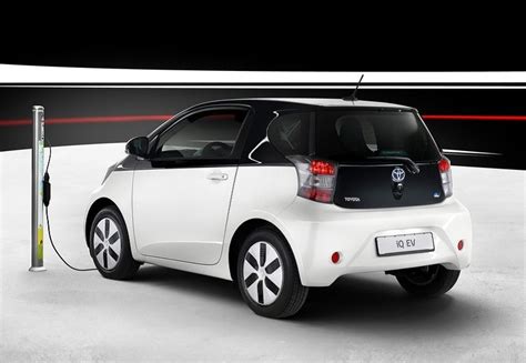 Scion launches electric car iQ EV 2013 | Diverse Information