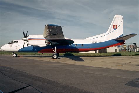 Antonov An-24 (OTAN : Coke)