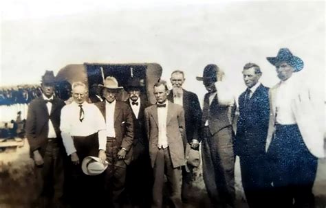 Primitive Baptist Preachers Gather in 1900