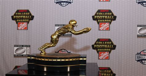 10 semifinalists announced for 2023 Biletnikoff Award as nation's top ...