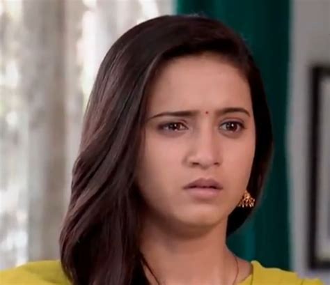 Techies Corner!!: Photos of Shivani Surve as Devyani on Star Pravah