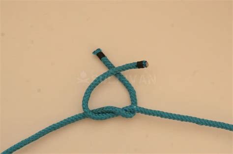 Reef Knot - Step by Step How to Tie It