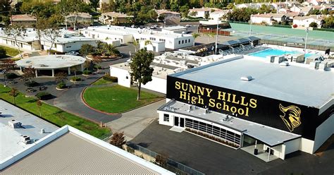 Home | Sunny Hills High School